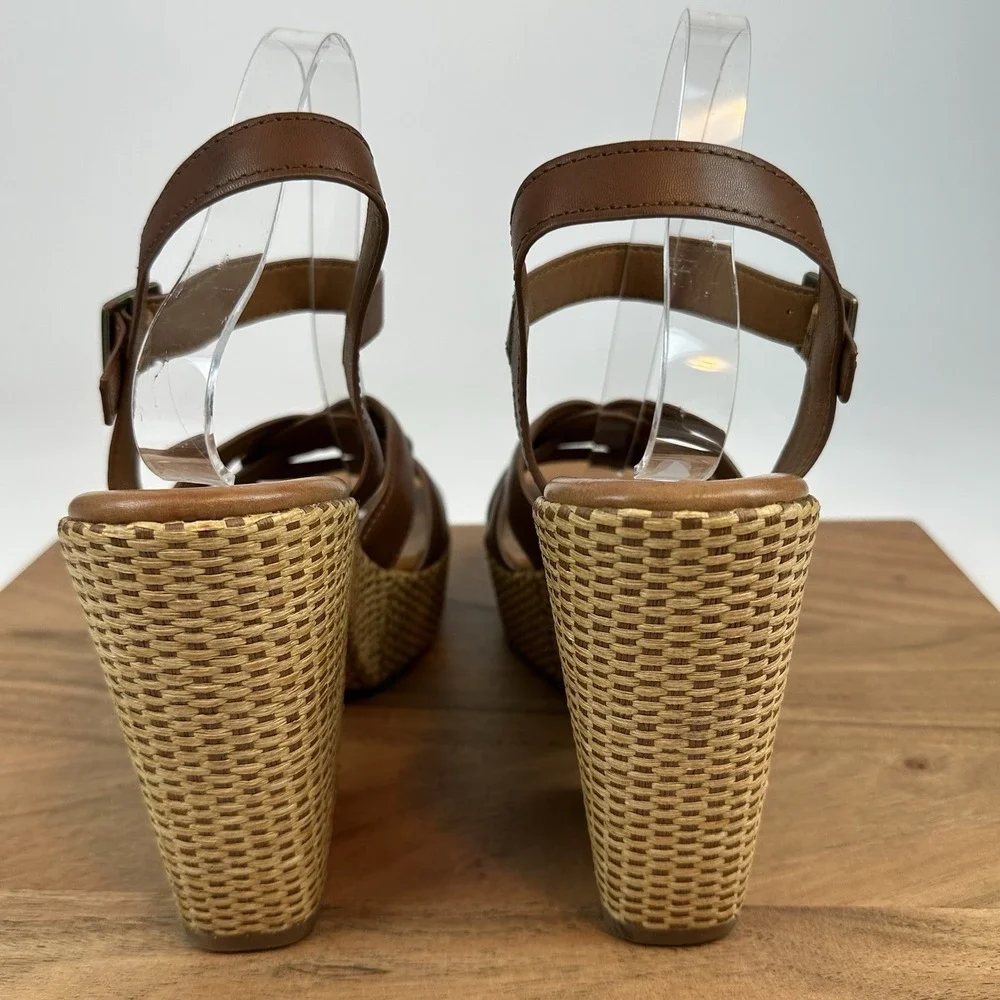 New NWOB Korks Kork-Ease Dee Faux Leather Woven Block Heels Sandals Size‎ 11 M